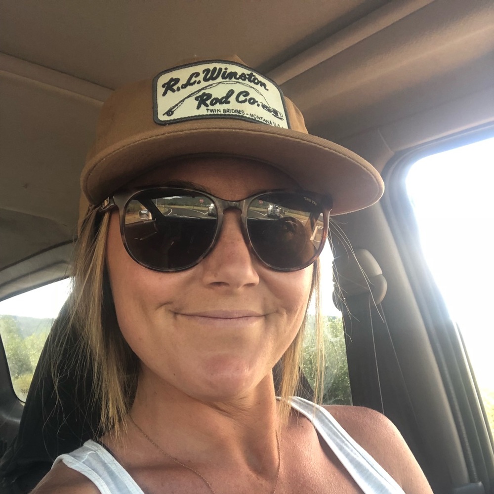 Meet your Posher, Carly